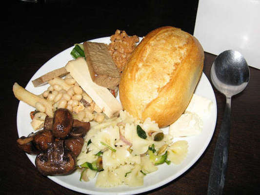 Hans Wurst Vegan Cafe Berlin Hans Wurst Vegan Cafe Berlin