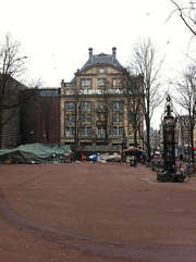 Bijenkorf-2533073-featured