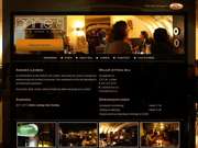 Annies-lunch-diner-drinks-4964538-featured