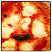 Pizza-mari_3309908_featured